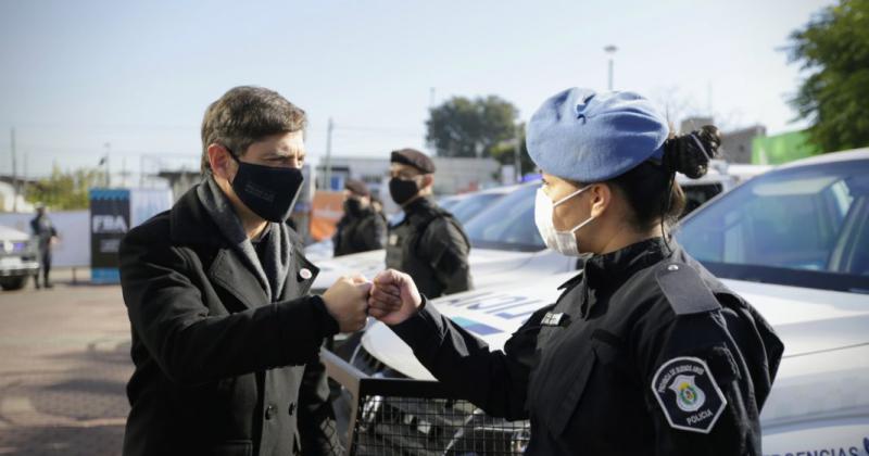 Provincia anunció un aumento salarial para la Policía que acumular 60-en-porciento- en el año