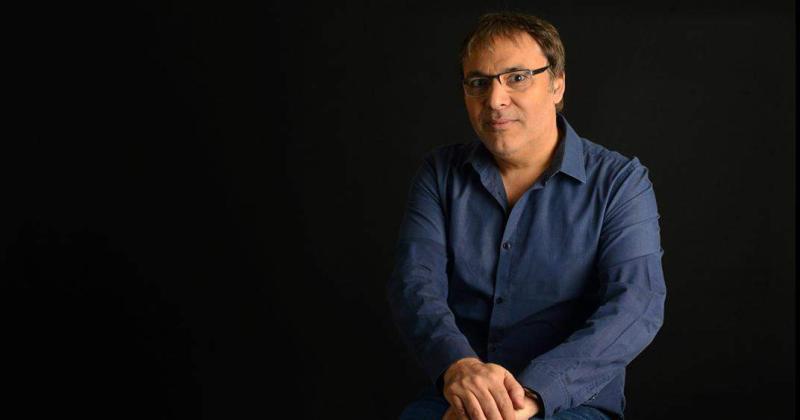 Gabriel Rolón llegar el viernes a Olavarría con su nueva obra Palabra Plena