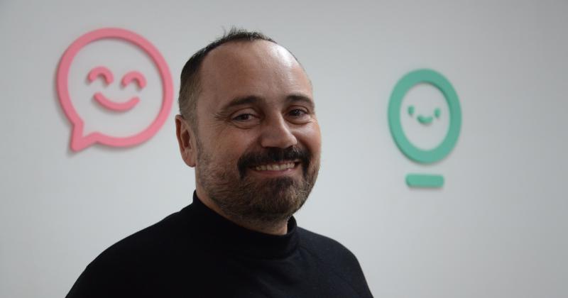 Diego Antista fundador de la compañía Hola Hello