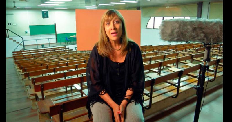 La lengua est viva es algo que se va construyendo socialmente dijo la experta