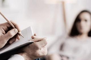 Sólo un 2-en-porciento- de los presupuestos nacionales de salud y menos un 1-en-porciento- de toda la ayuda internacional est dedicada a la salud mental destacó el informe de la OMS