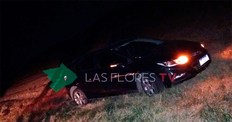 Un desperfecto mecnico ocurrido alrededor de las 030 provocó el despiste del auto