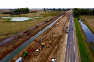 Comenzoacute la obra de la Autoviacutea de la Ruta 3 tramo Cantildeuelas-Azul