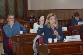 Celeste Arouxet (Ahora Olavarría) dijo el aumento de tasas servir para pagar los asesores amigo del Intendente