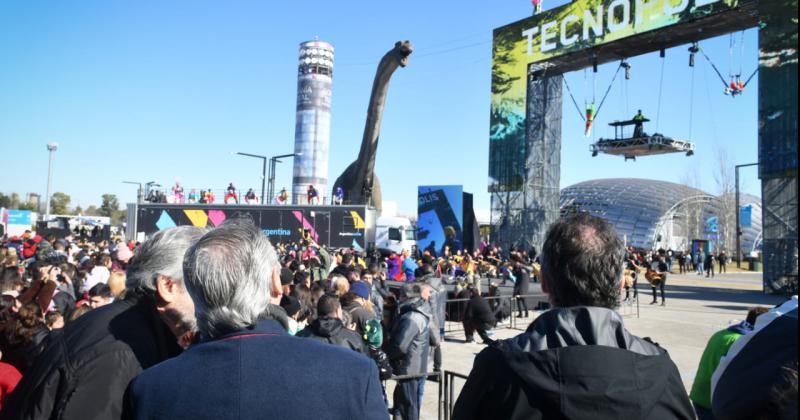 Fernaacutendez en la reapertura de Tecnoacutepolis- El futuro estaacute en el desarrollo del conocimiento