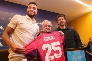 Sergio Romero fue presentado como nuevo jugador de Boca