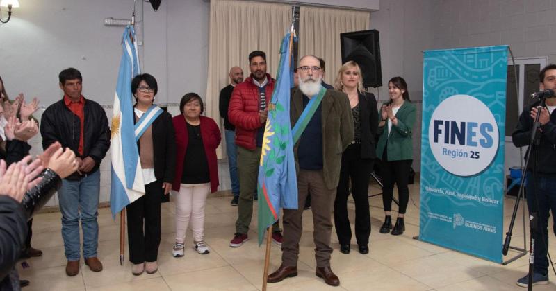 FinEs 2022- emotivo acto de egresados de FinEs Trayecto Secundario