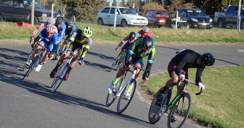 El sbado hubo actividad en la pista local