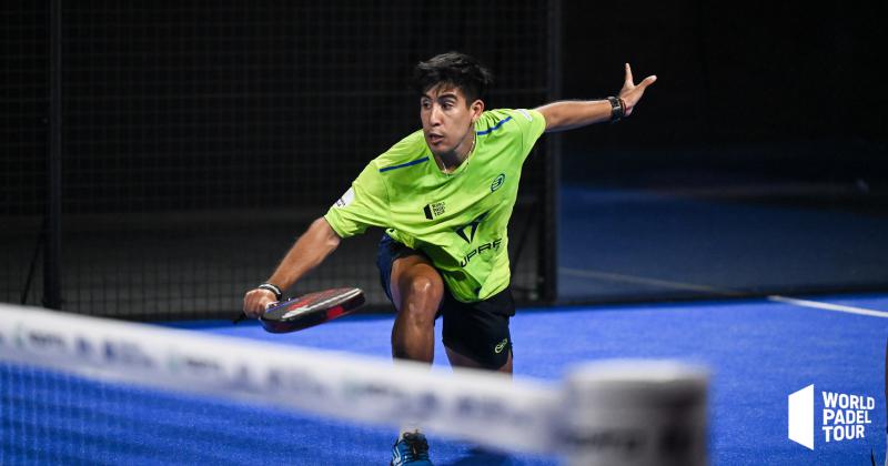 Federico Chingotto avanza en el World Pdel Tour