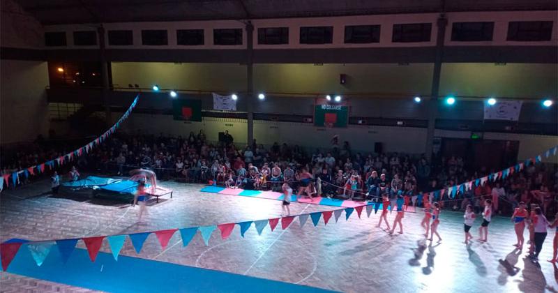 Alrededor de 600 personas participaron de la Noche de Gala del CEF 44
