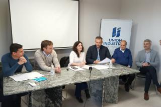 Fogaba y la Unioacuten Industrial de Olavarriacutea firmaron un Convenio Marco de Cooperacioacuten