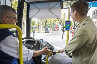 Estudian una suba de 40-en-porciento- promedio en la tarifa del transporte puacuteblico para diciembre