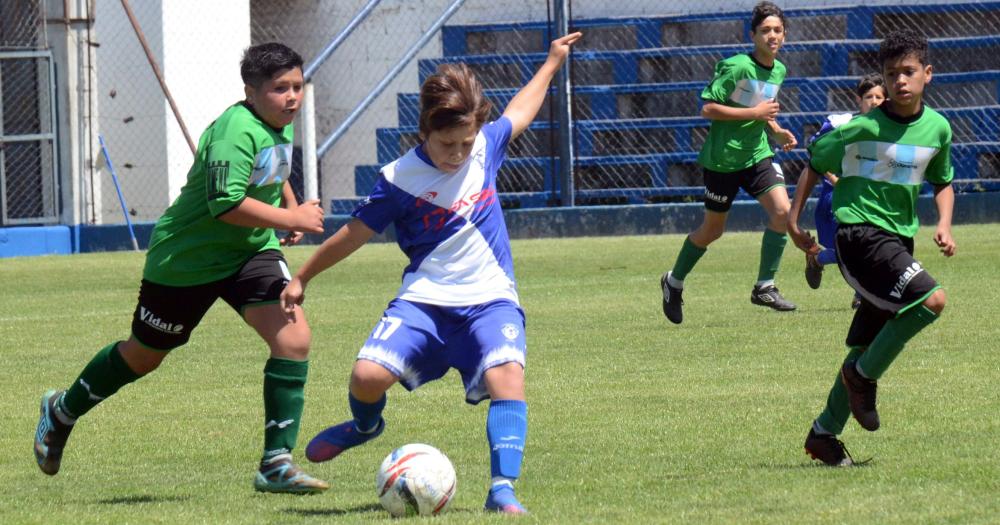 Hubo clsico del riel en el estadio Ricardo Snchez