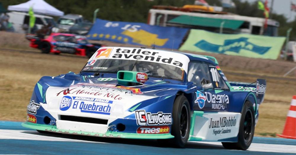 La rotura del motor en el entrenamiento complicó el sbado de Herrera en la telonera del TC
