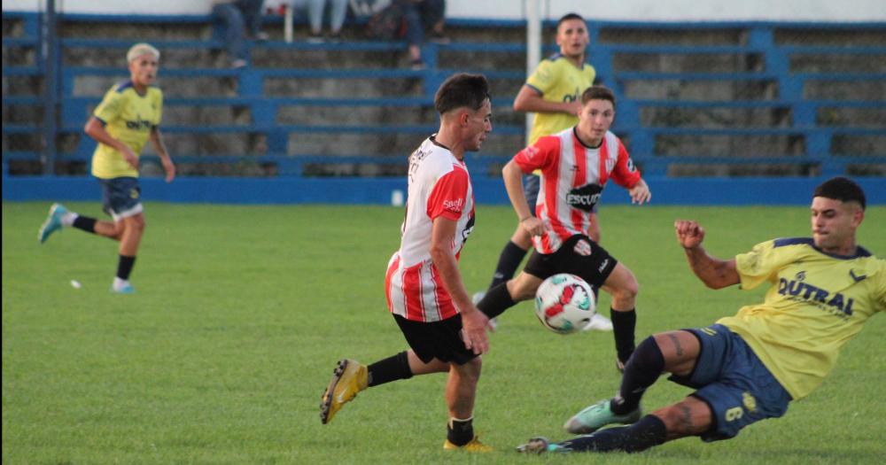 Club Lujn lo ganaba 2 a 0 Porteño de Cacharí lo empató en los últimos minutos