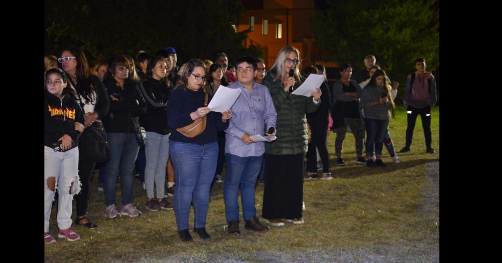 La Pasioacuten de Cristo representada por estudiantes de San Antonio