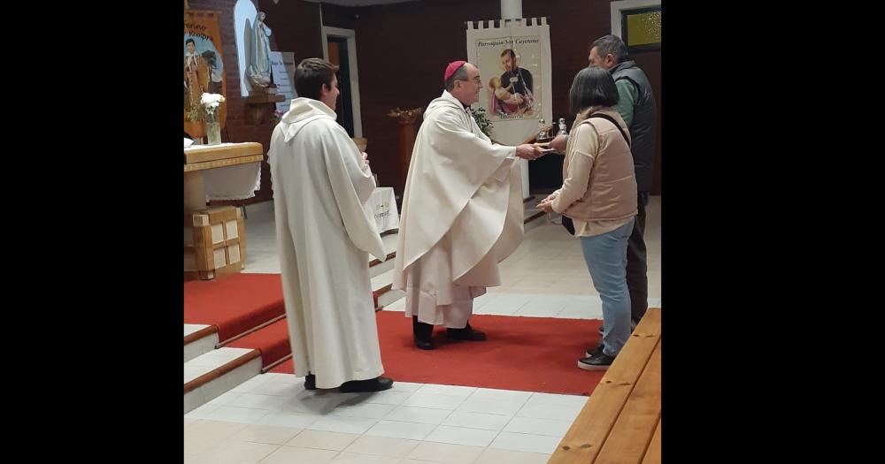 El obispo Hugo Manuel Salaberry presidió las celebraciones de este domingo 6 por las fiestas patronales de la parroquia San Cayetano