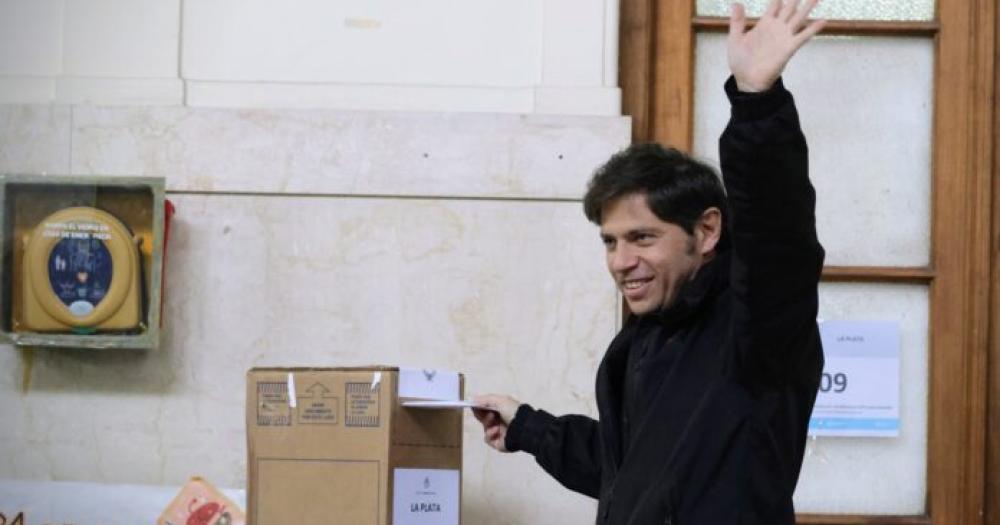 Kicillof- Es muy importante que cada argentino y argentina participe con la cabeza friacutea