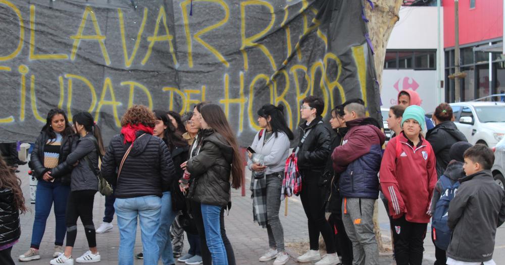 Profundo dolor en la marcha por los asesinatos de Sandra y Thiago